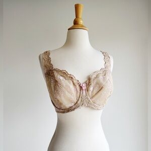 FAYREFORM Lace Underwire Bra Nude with Pink Floral Details 32F